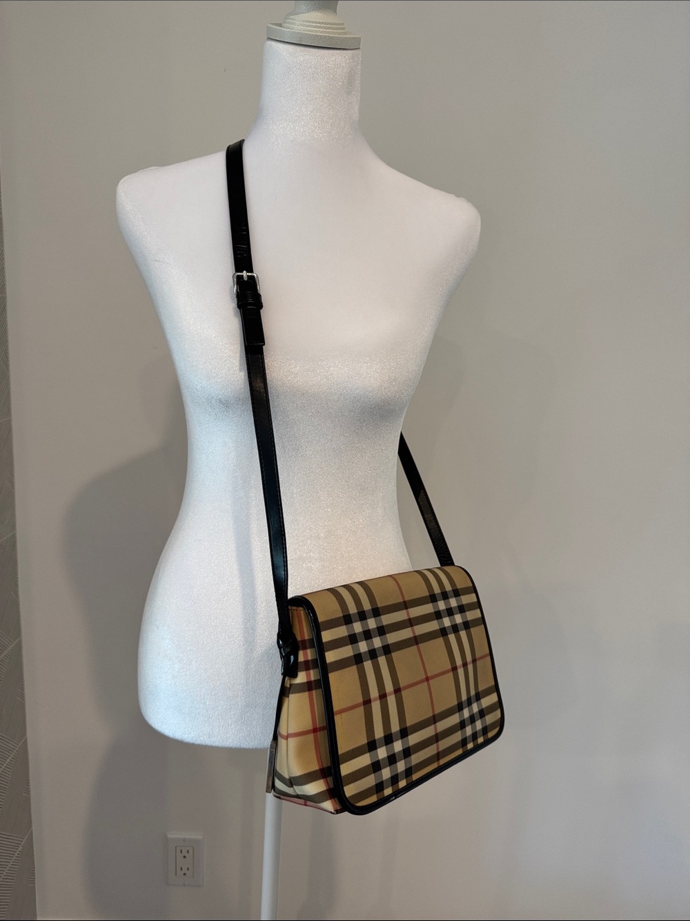 Vintage Burberry Nova Check Crossbody Bag